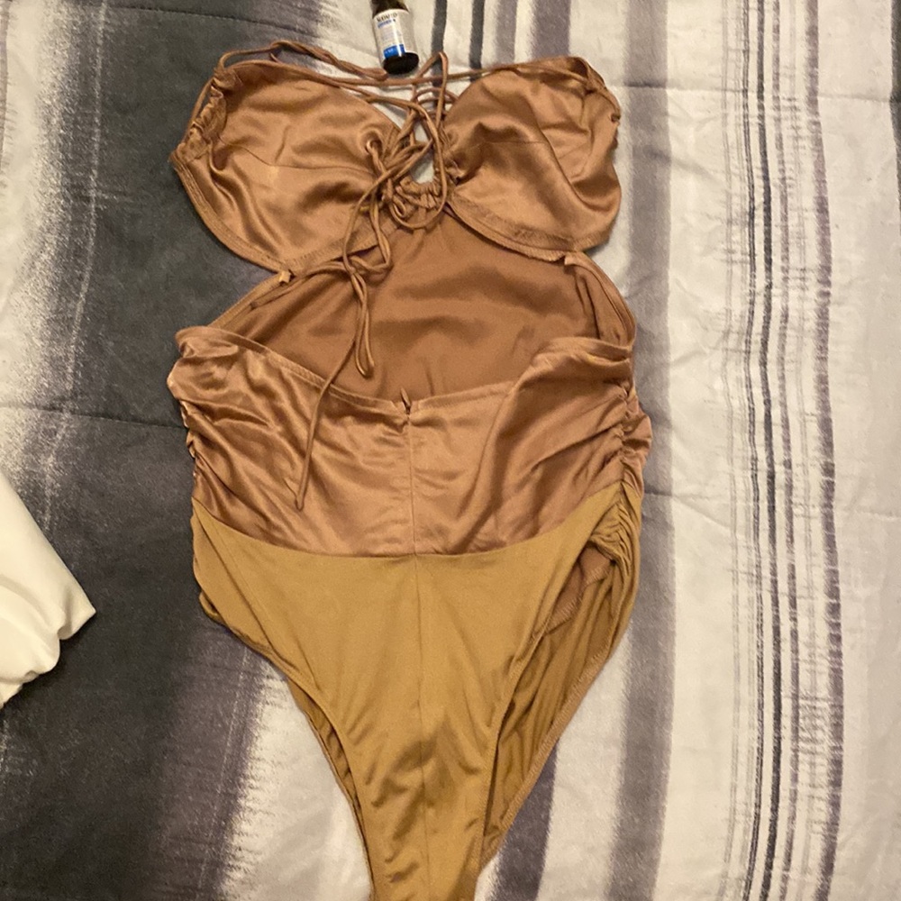 Body - Picture 2 of 2